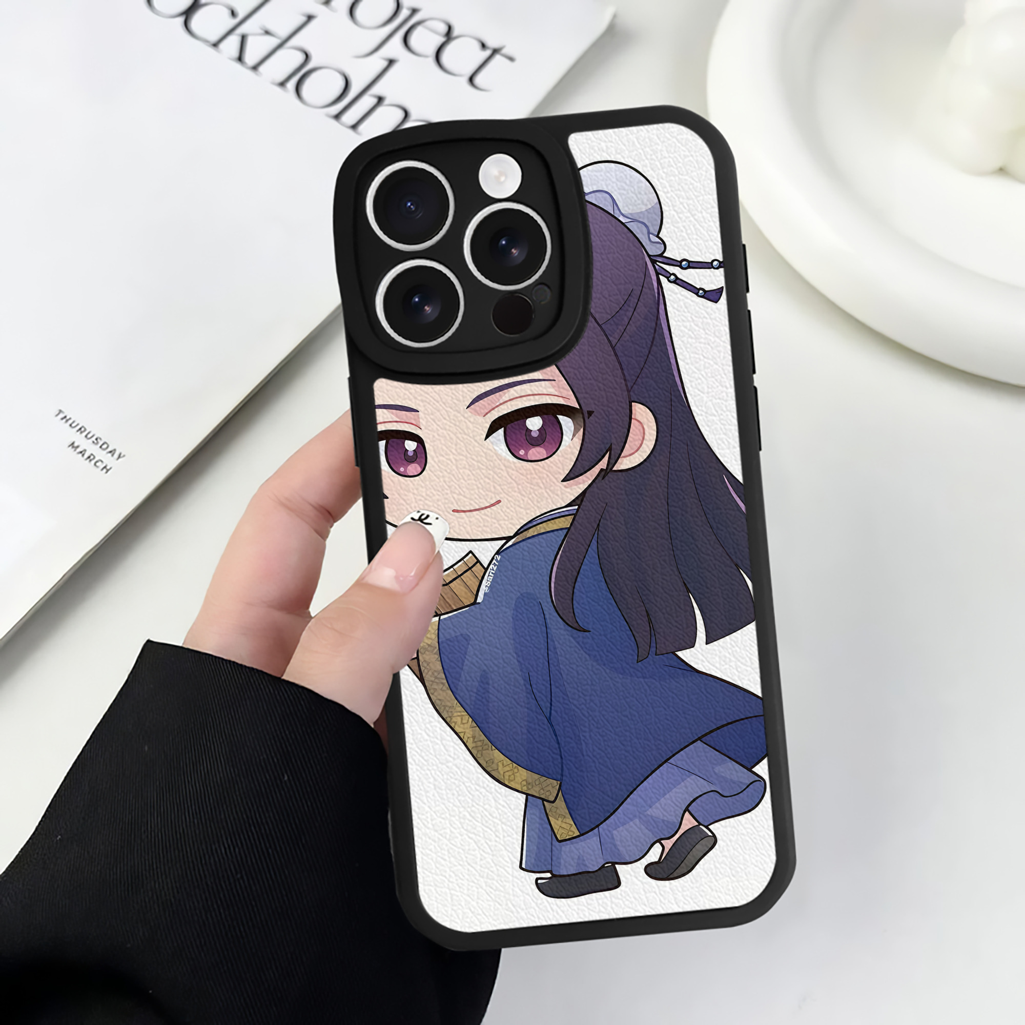 薬屋のひとりごと The Apothecary Diaries 【iPhone 16シリーズ対応】シリコンスマホケース（レザー調） 材質：シリコン